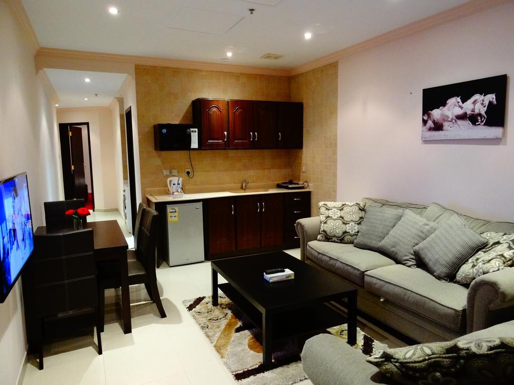 Samaya Al Khobar Hotel Apartments Szoba fotó
